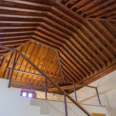 Del Casco Apartment *